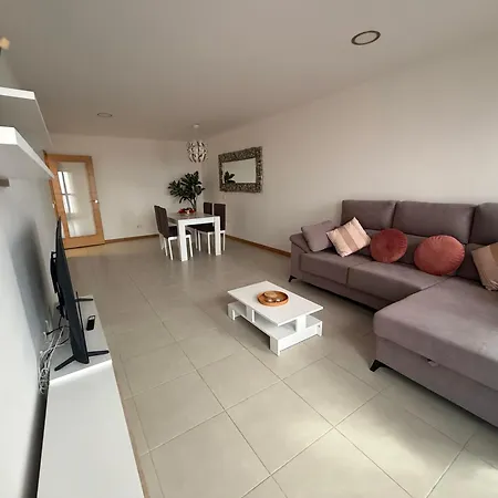 Apartmán Ng Cruz - *