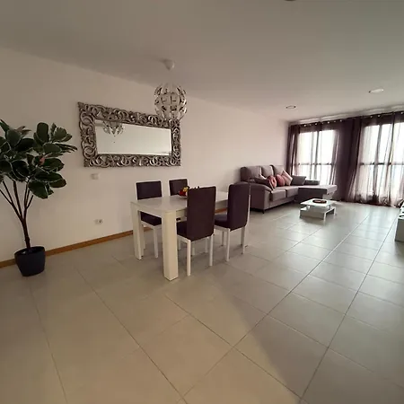 Ng Cruz - * Santa Cruz de Tenerife