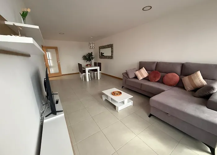 Apartman Ng Cruz - *